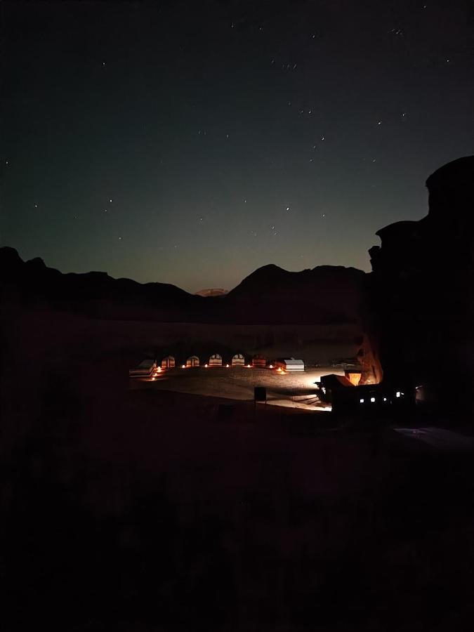 Oblivion Camp Hotell Wadi Rum Eksteriør bilde